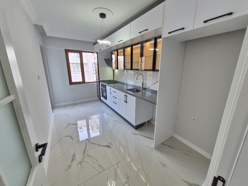 Edremit Altınkum Mah`da3+1  Daire. - 30